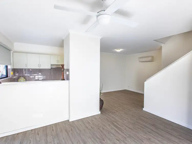 Fourth view of Homely unit listing, 1/11 Undoolya Road, East Side NT 870