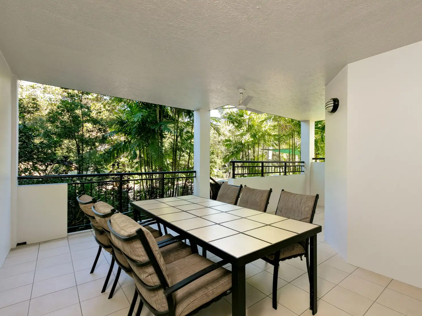 Main view of Homely unit listing, 1/376 Severin Street, Parramatta Park QLD 4870