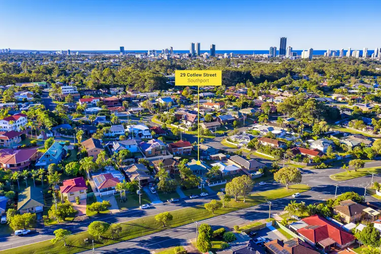 29 Cotlew Street, Southport QLD 4215