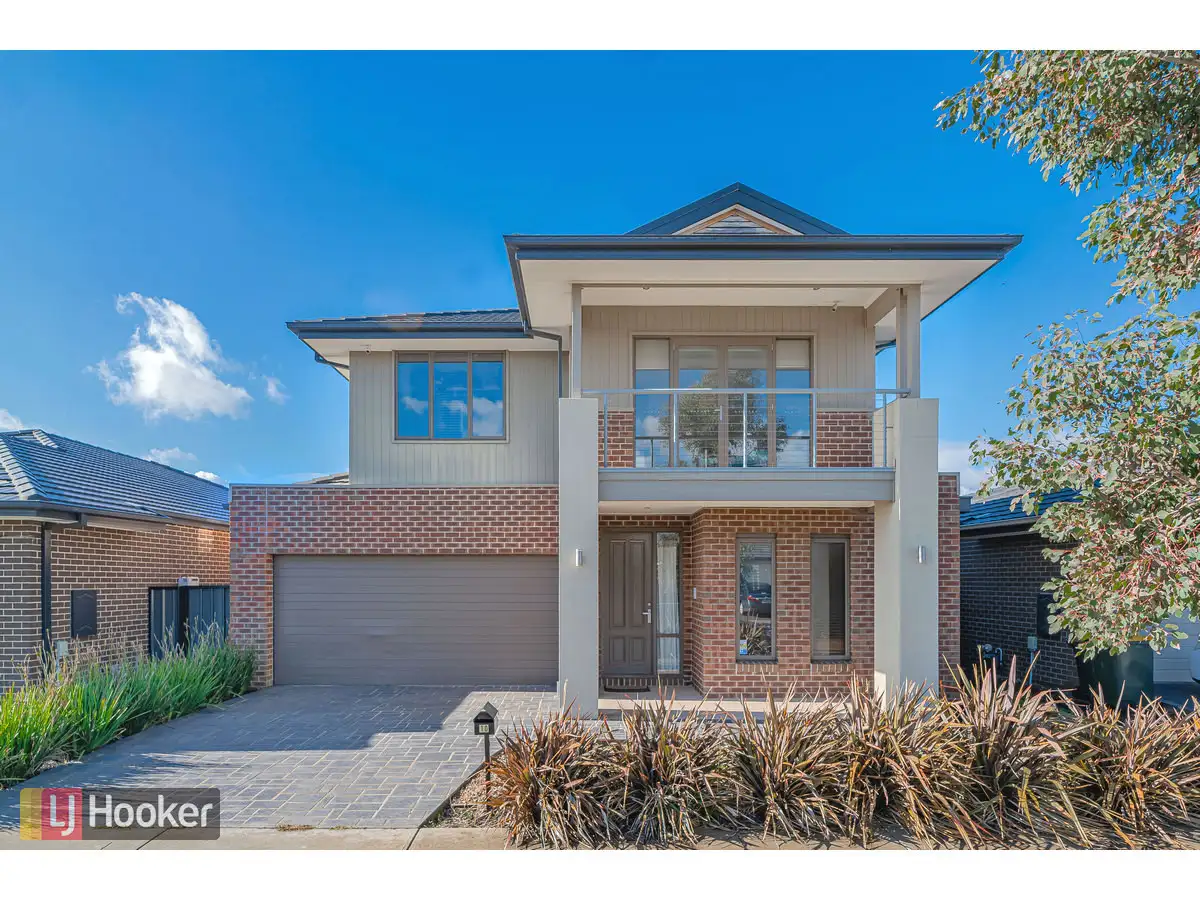 Main view of Homely house listing, 10 Scoria Circuit, Craigieburn VIC 3064