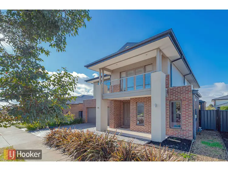 Third view of Homely house listing, 10 Scoria Circuit, Craigieburn VIC 3064