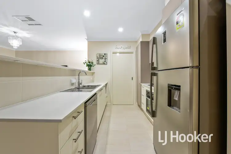 Seventh view of Homely house listing, 58 Highmount Drive, Hampton Park VIC 3976