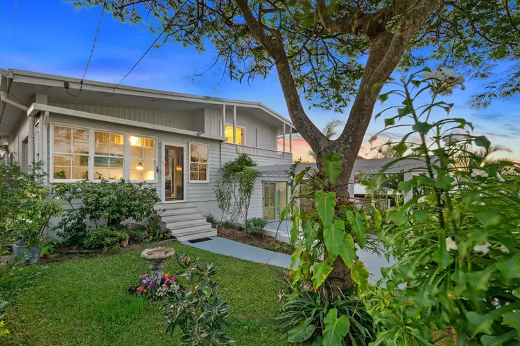 121 Burn Street, Camp Hill QLD 4152