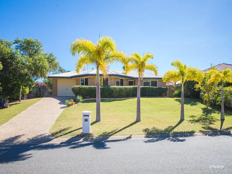 27 Anna Street, Norman Gardens QLD 4701