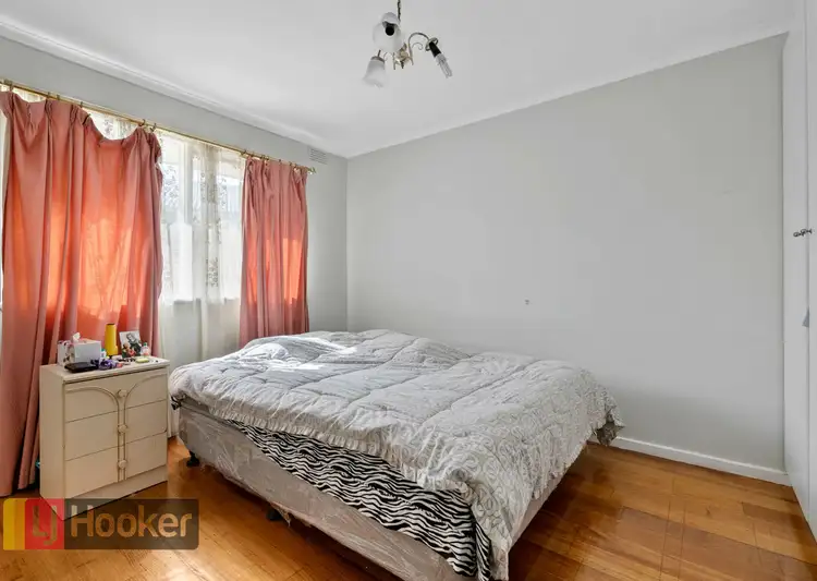 Fifth view of Homely house listing, 70 Victoria Crt, Springvale VIC 3171