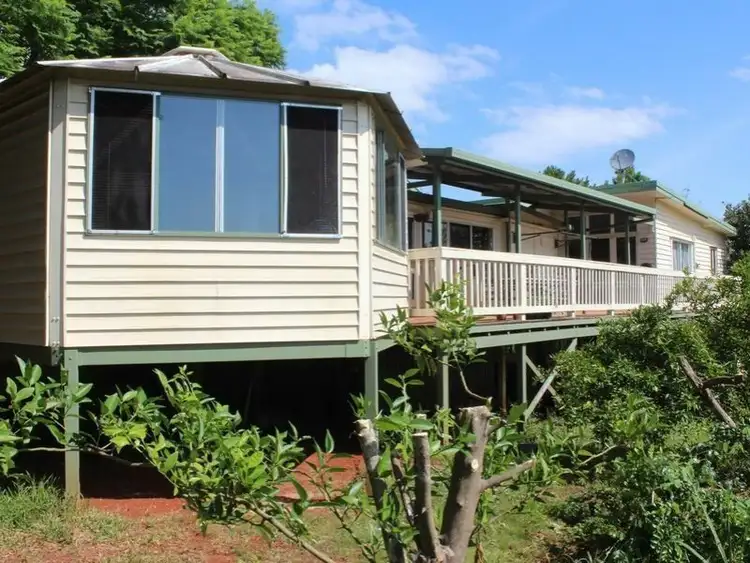 107 HIGH, Russell Island QLD 4184