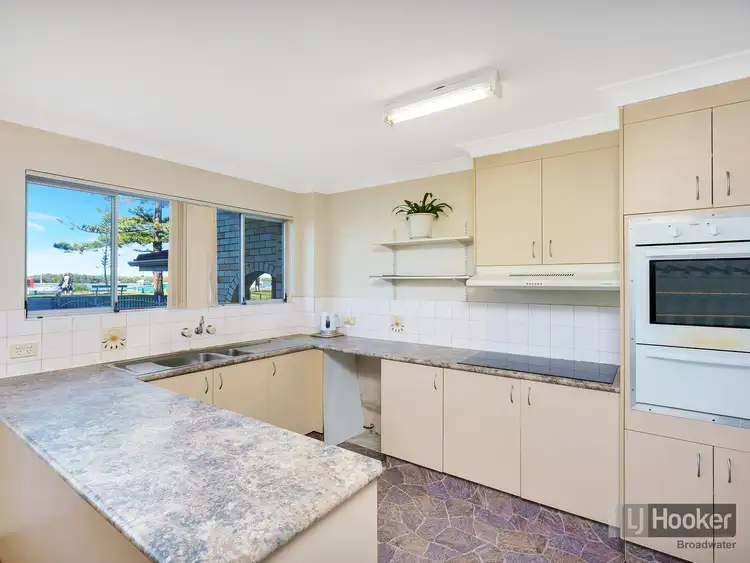 Fifth view of Homely apartment listing, 2/500 Marine Parade, Biggera Waters QLD 4216