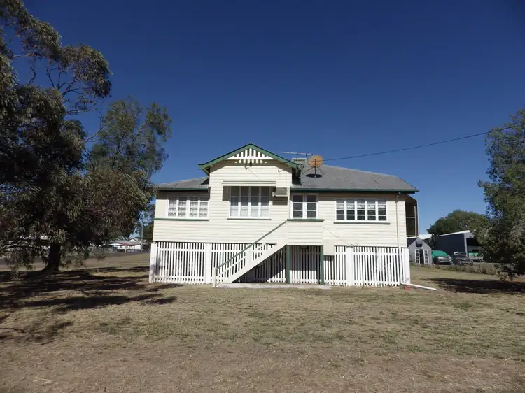 6 Mayne Street, Roma QLD 4455