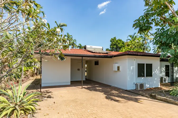 30 Greenwood Crescent, Moil NT 810