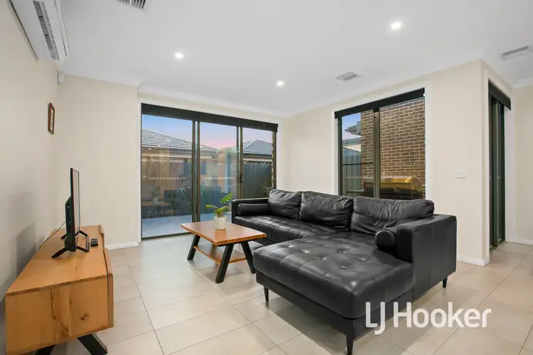 Sixth view of Homely house listing, 3 Cockatiel Street, Narre Warren VIC 3805
