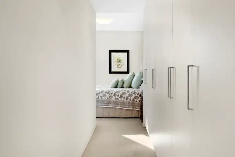 Fifth view of Homely unit listing, 305/4 Sylvan Avenue, Balgowlah NSW 2093