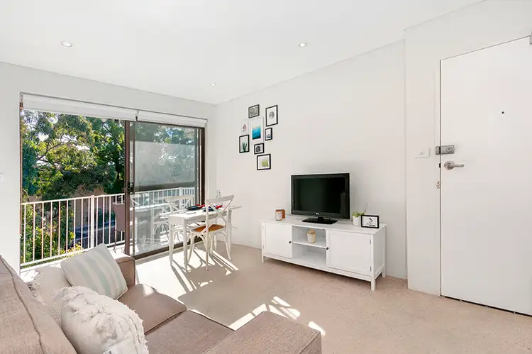 Main view of Homely unit listing, 13/30-32 Dee Why Parade, Dee Why NSW 2099