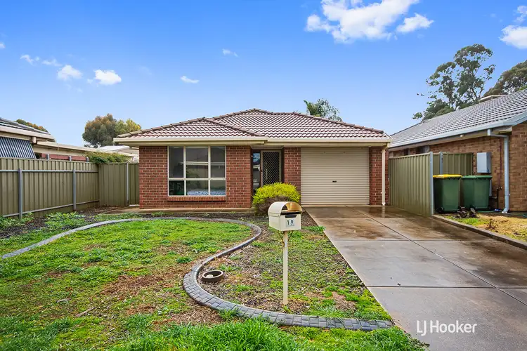 19 Sharrad Court, Andrews Farm SA 5114