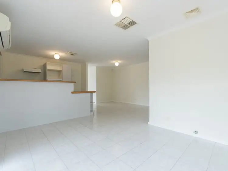 Sixth view of Homely villa listing, 17/8 Heron Place, Maddington WA 6109