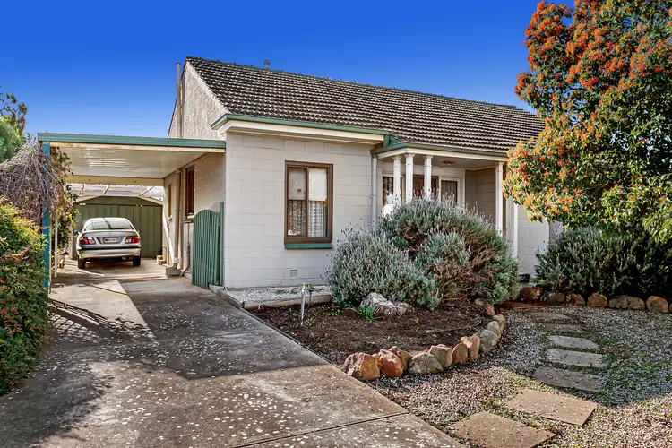 18 Vinall Street, Dover Gardens SA 5048