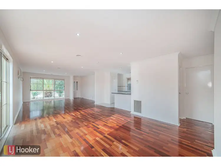 Fifth view of Homely house listing, 9 Eldergreen Circuit, Craigieburn VIC 3064