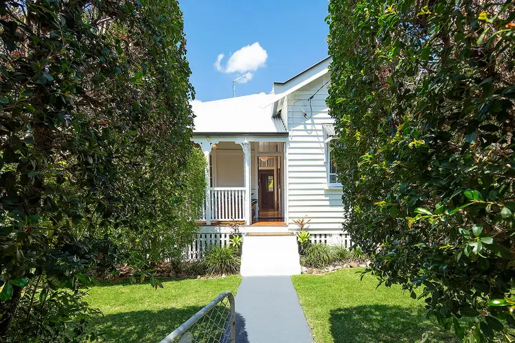 45 Livingstone Street, Yeerongpilly QLD 4105