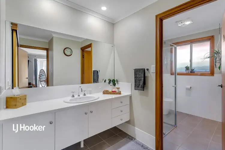 Fifth view of Homely house listing, 32 Sutherland Place, Golden Grove SA 5125