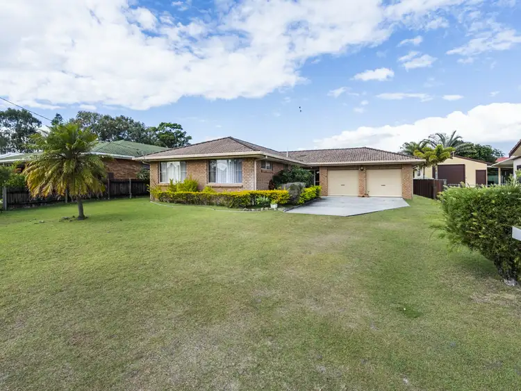 14 Micalo Street, Iluka NSW 2466