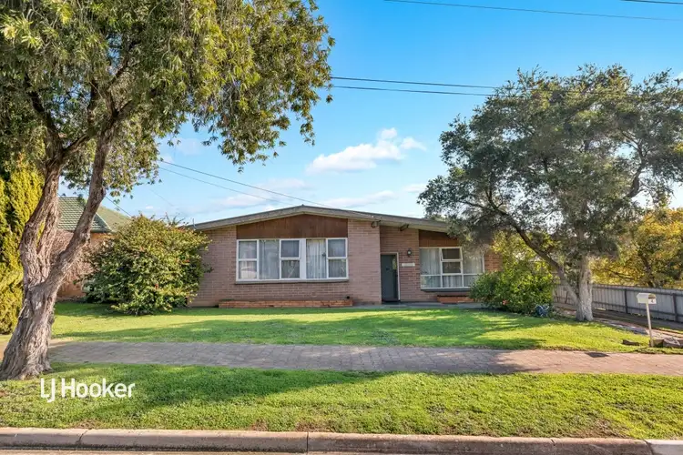 4 Loral Street, Modbury SA 5092