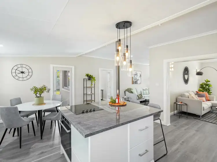 1 Craig Close, Brinsmead QLD 4870