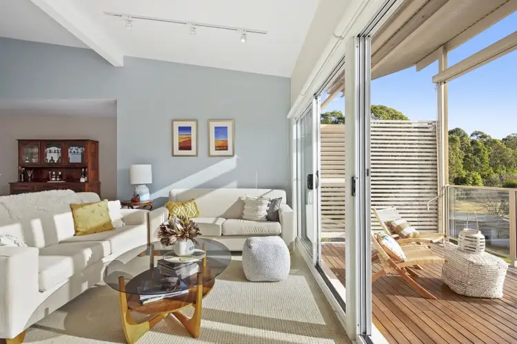 Main view of Homely townhouse listing, 1/19A Bavarde Avenue, Batemans Bay NSW 2536