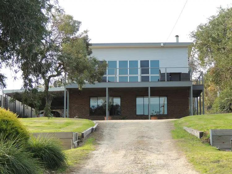 391 Lakeside Drive, Lake Boga VIC 3584