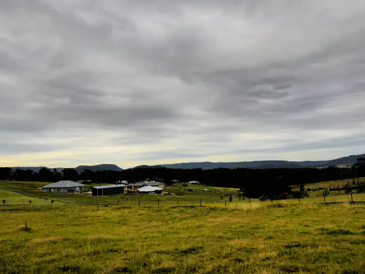 76 Lakes Folly Drive, Branxton NSW 2335