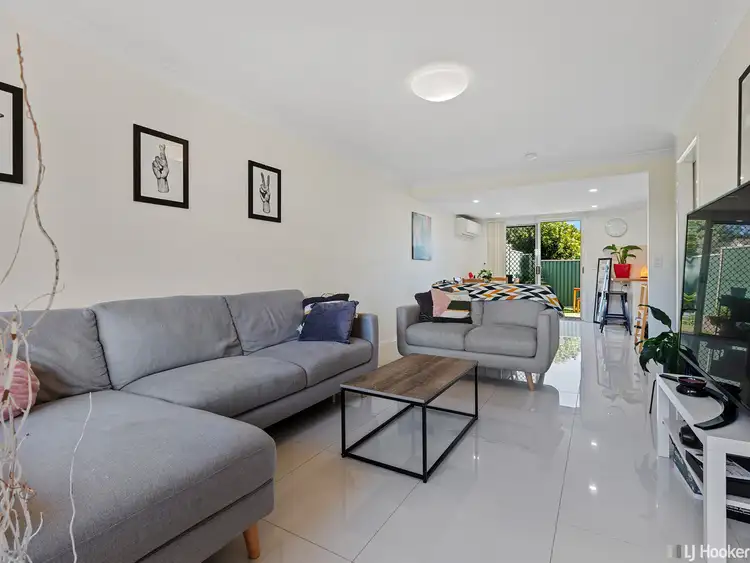 Second view of Homely townhouse listing, 19/285 Creek Road, Mount Gravatt East QLD 4122