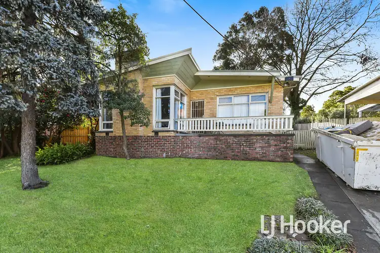 15 Gardenia Street, Pakenham VIC 3810
