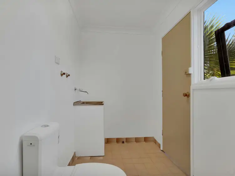 Sixth view of Homely house listing, 15 Thompson Place, Minto NSW 2566