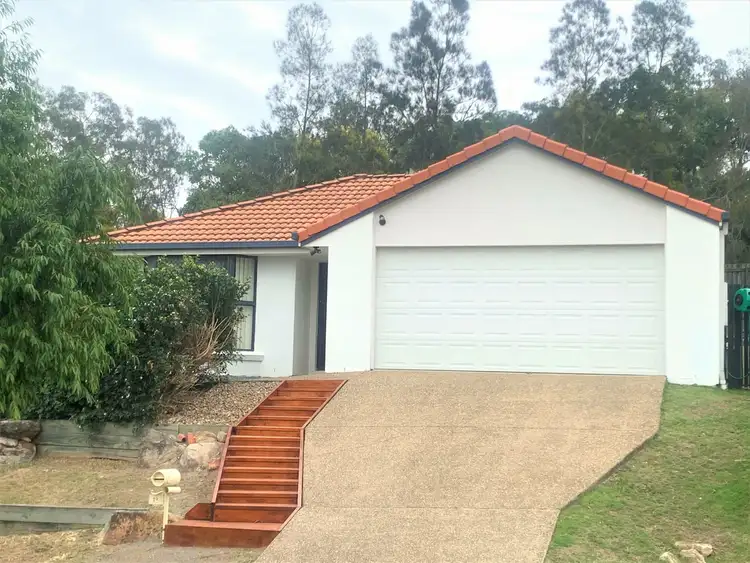 12 Mountain View Crescent, Mount Warren Park QLD 4207