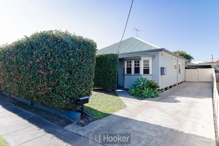 13 Vine Street, Mayfield NSW 2304