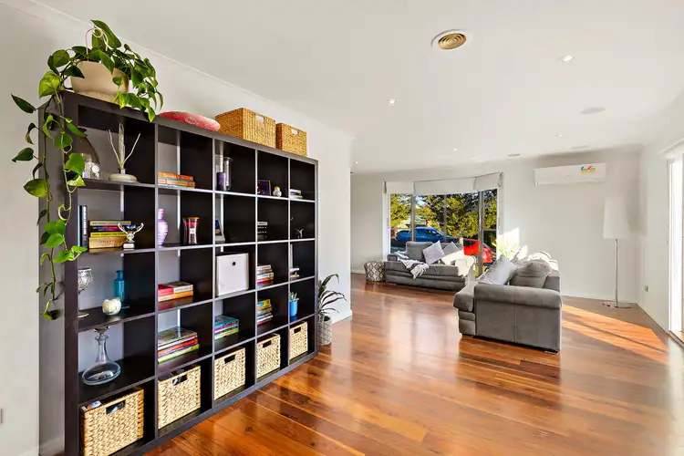 Second view of Homely house listing, 3 Main Close, Chisholm ACT 2905