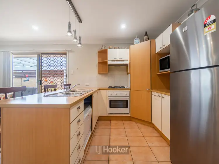 Seventh view of Homely house listing, 14 Barron Court, Hillcrest QLD 4118
