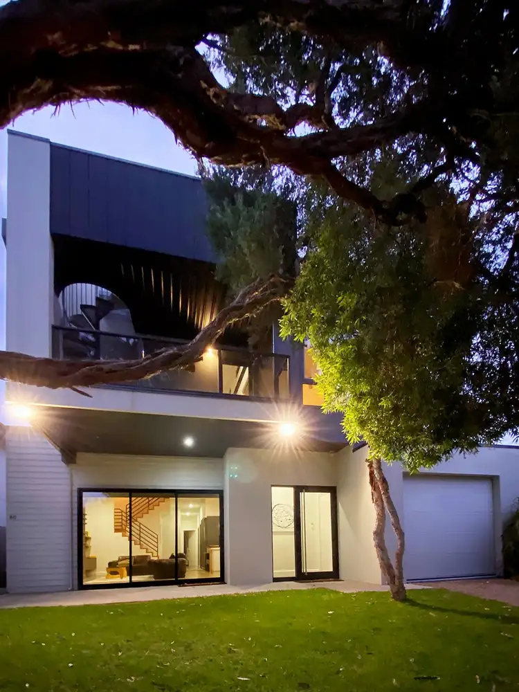 60 Surf Parade, Inverloch VIC 3996
