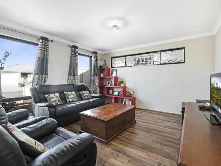 Seventh view of Homely house listing, 26 Limestone Rise, Piara Waters WA 6112