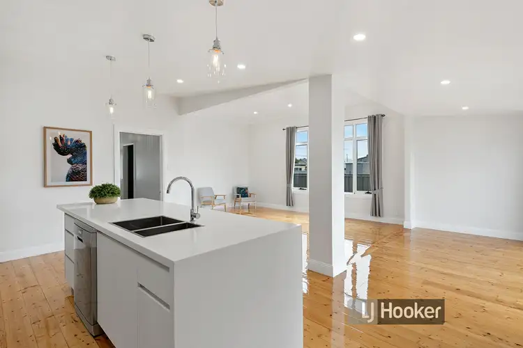 6 Martin Street, Wynyard TAS 7325
