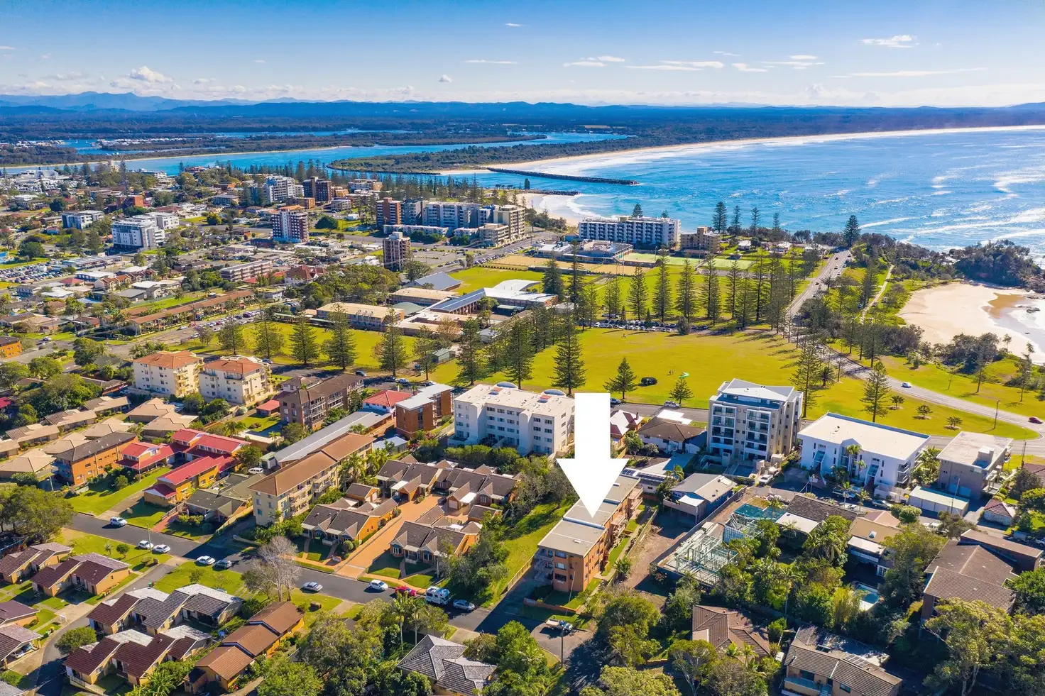 Main view of Homely unit listing, 2/2 Oxley Crescent, Port Macquarie NSW 2444