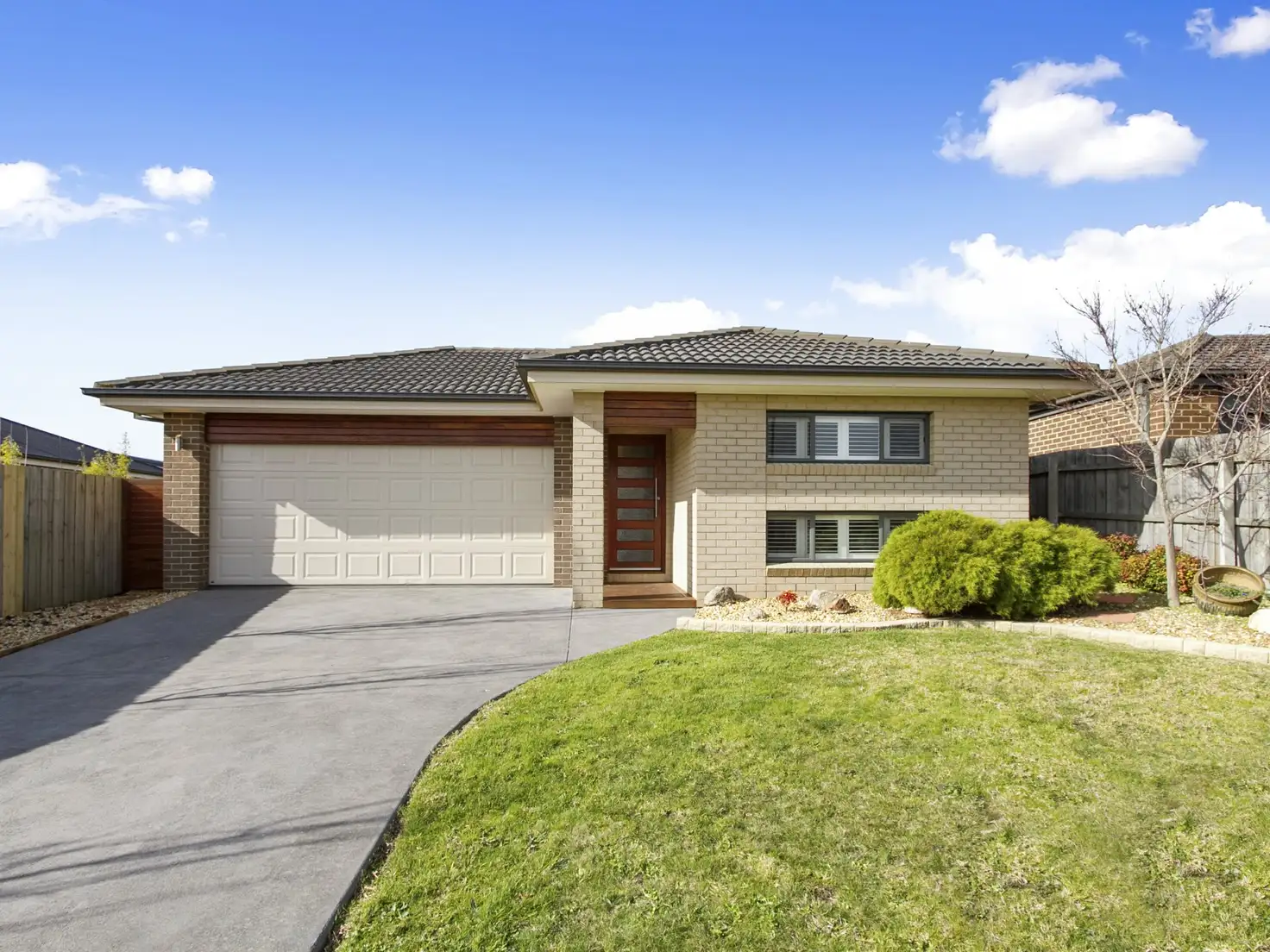 Main view of Homely house listing, 5 Roscommon Drive, Traralgon VIC 3844