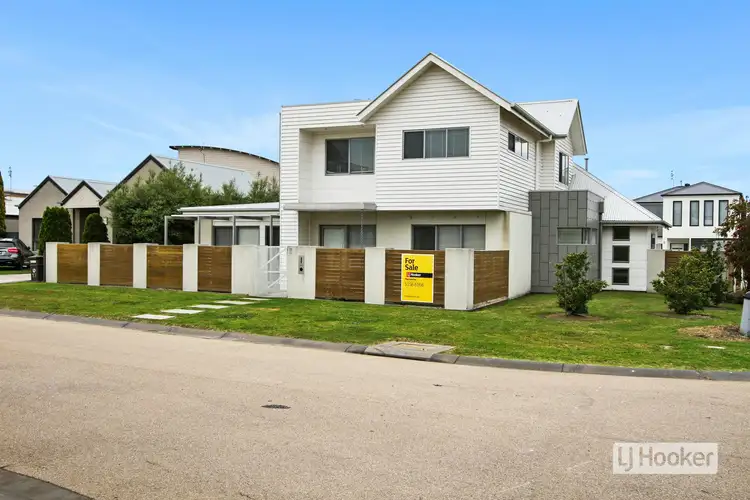 18 Heaths View, Paynesville VIC 3880