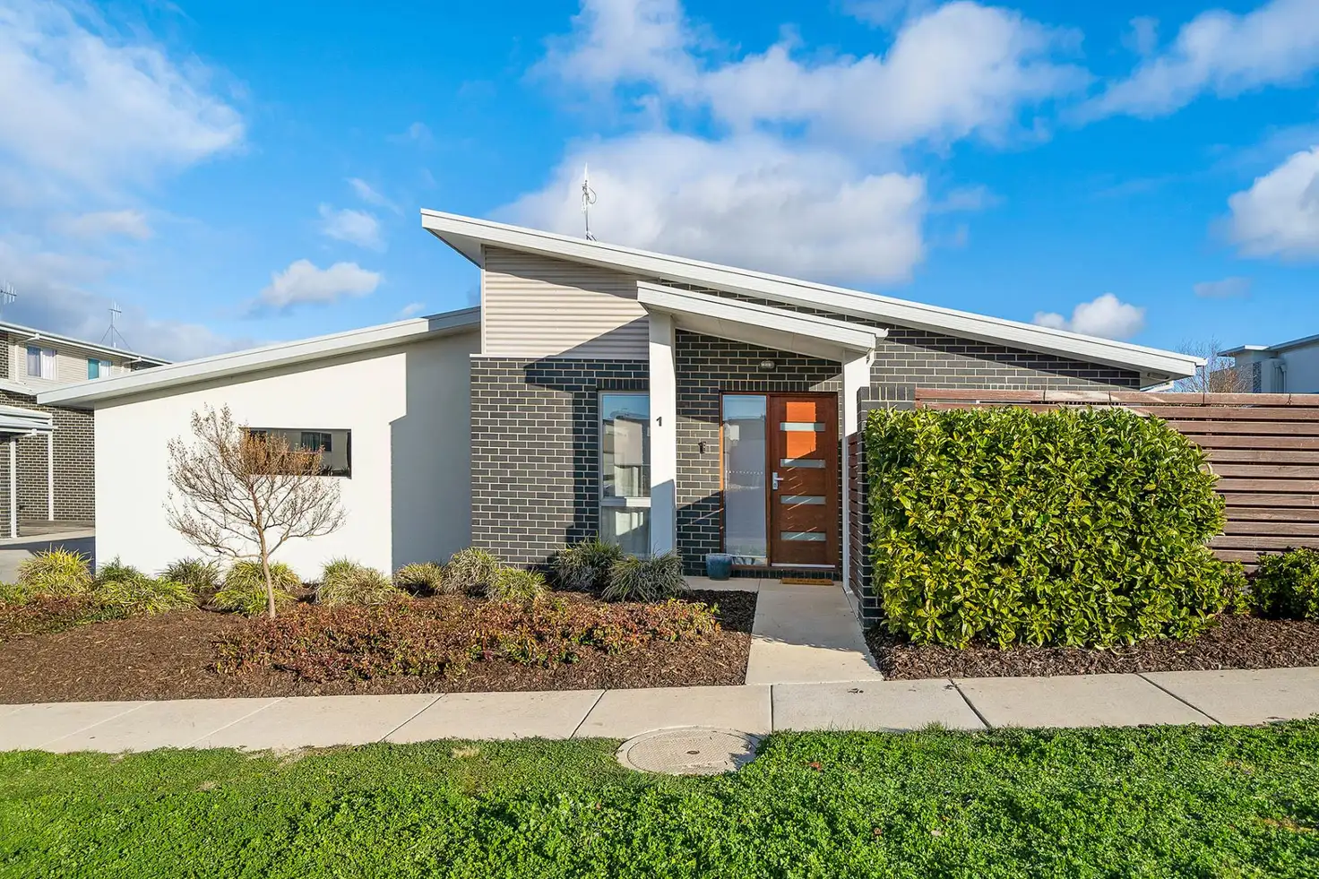 Main view of Homely townhouse listing, 1/5 Keith Waller Rise, Casey ACT 2913