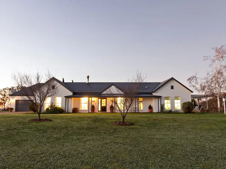 521 Spring Creek Road, Young NSW 2594