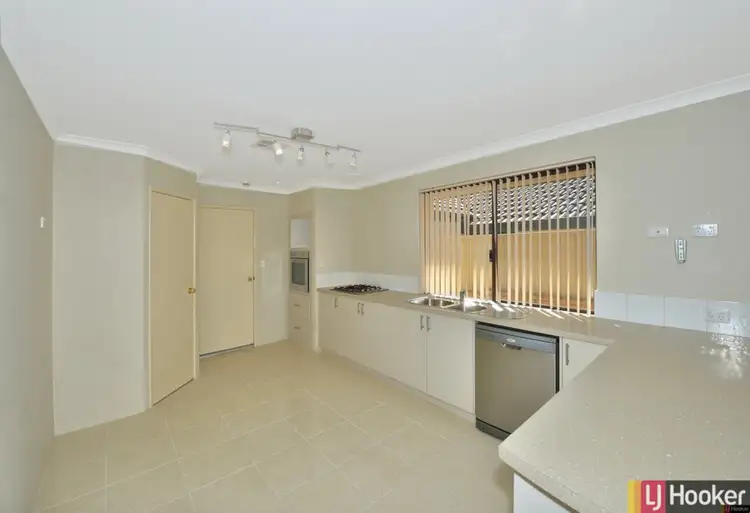 Second view of Homely house listing, 6 Lismore Ridge, Lakelands WA 6180