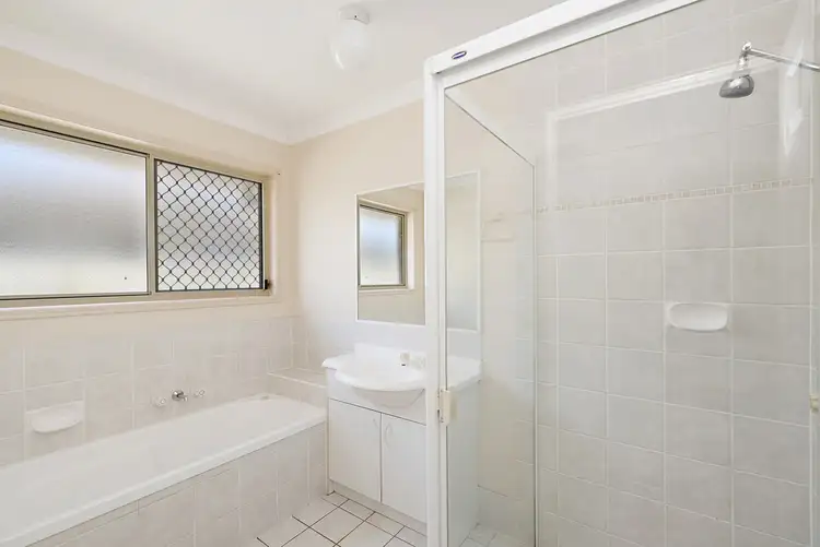 Sixth view of Homely house listing, 8 Leicester Court, Kippa-ring QLD 4021