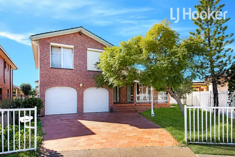 Main view of Homely house listing, 7 Yarra Place, St Johns Park NSW 2176