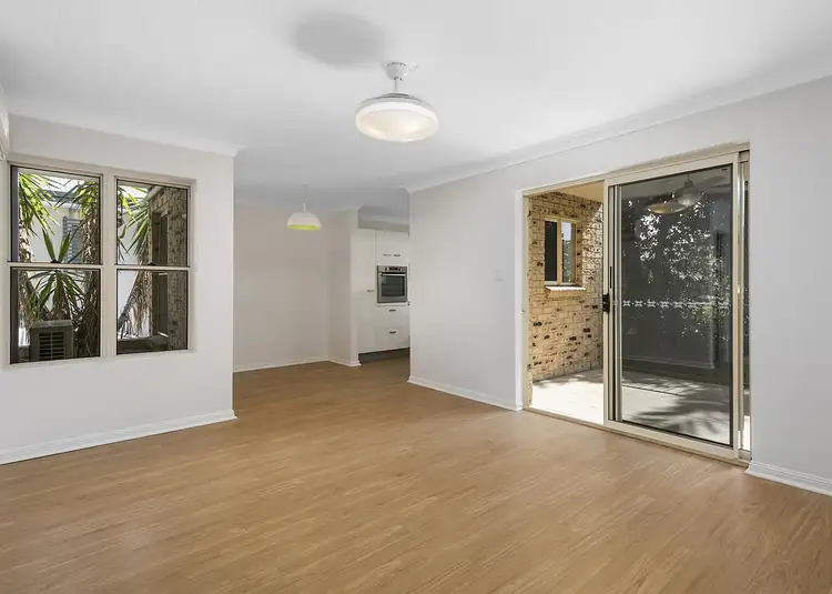 Second view of Homely unit listing, 1/39 Malcolm Street, Hawthorne QLD 4171