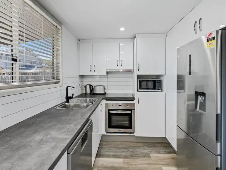 Third view of Homely townhouse listing, 27/188 Thorneside Road, Thorneside QLD 4158