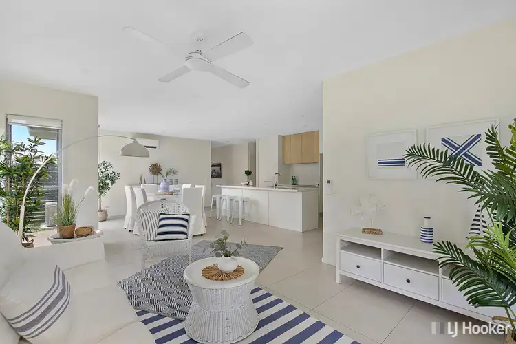 8 Muller Street, Redland Bay QLD 4165