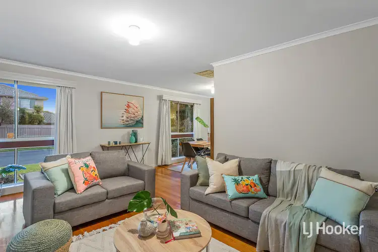 Second view of Homely house listing, 3 Carole Court, Seabrook VIC 3028